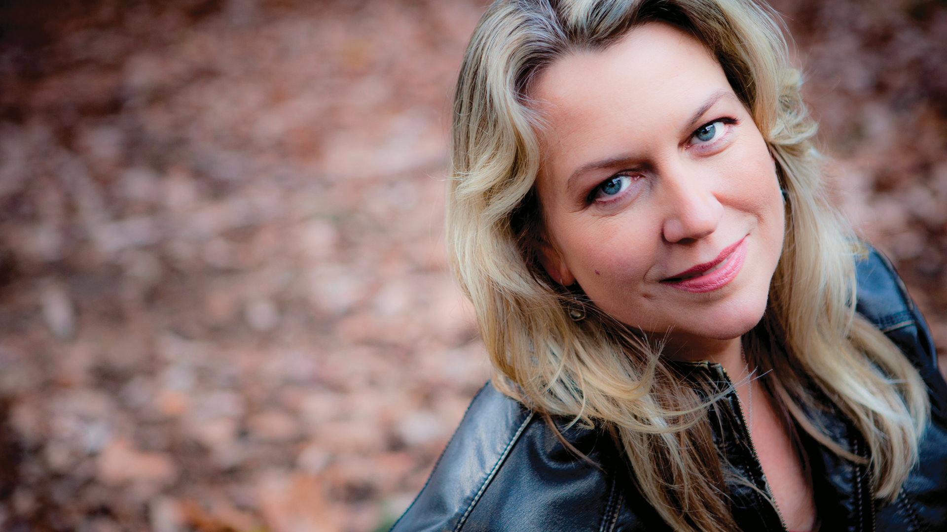cheryl-strayed-image cheryl-strayed-image